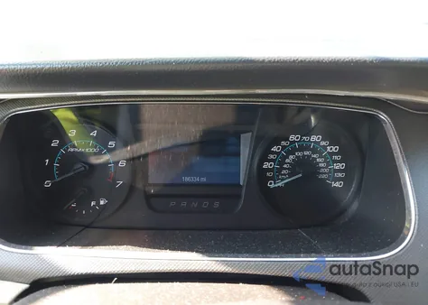 2015 Ford Taurus Se z USA, uszkodzony, nr VIN 1FAHP2D89FG112845